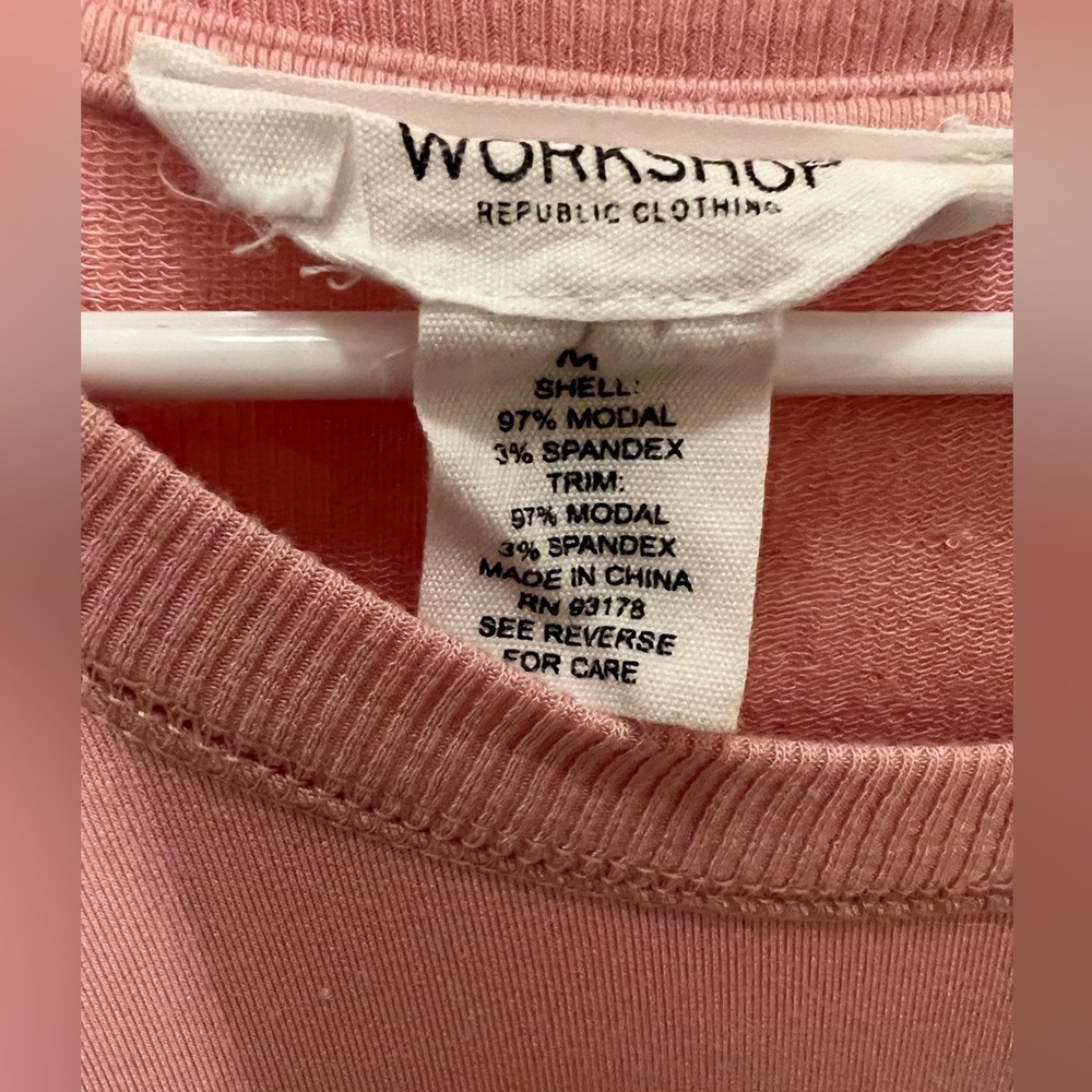 Women’s Modal/Spandex Coral Pink Sweatshirt L - Picture 3 of 3